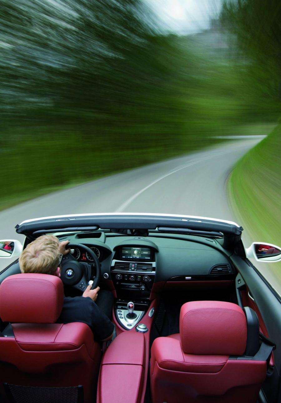  BMW M6 Convertible 2007 года  (фото 45 из 89)
